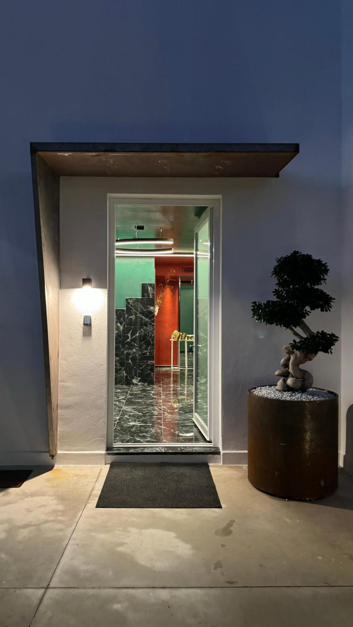 Nola Boutique Hotel Nbh Εξωτερικό φωτογραφία